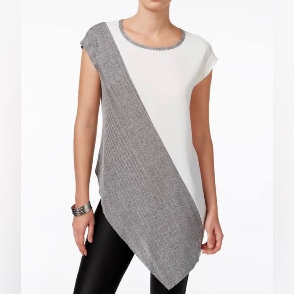 NWT Bar III short sleeve asymmetrical top - gray and white size small